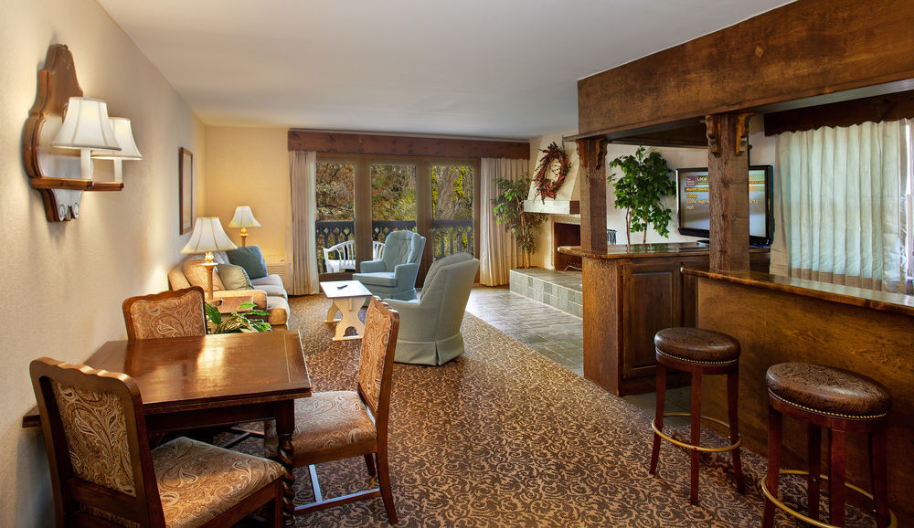 Helendorf River Inn, Suites & Conference Center Extérieur photo