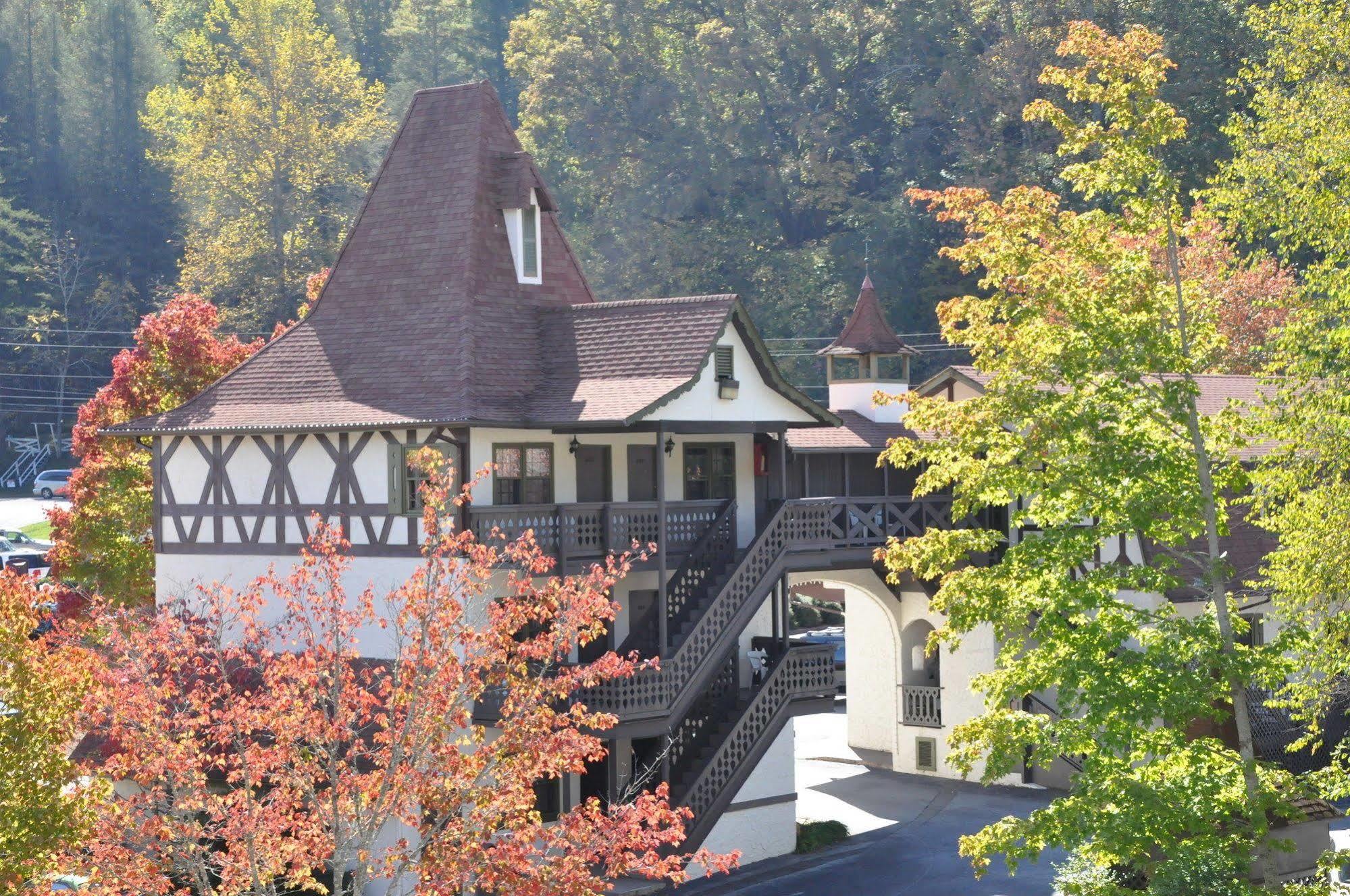 Helendorf River Inn, Suites & Conference Center Extérieur photo