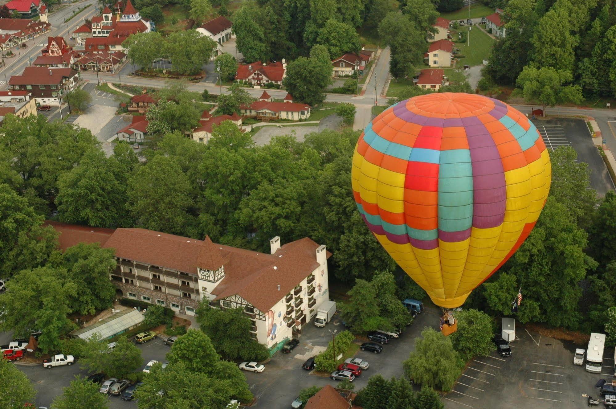 Helendorf River Inn, Suites & Conference Center Extérieur photo